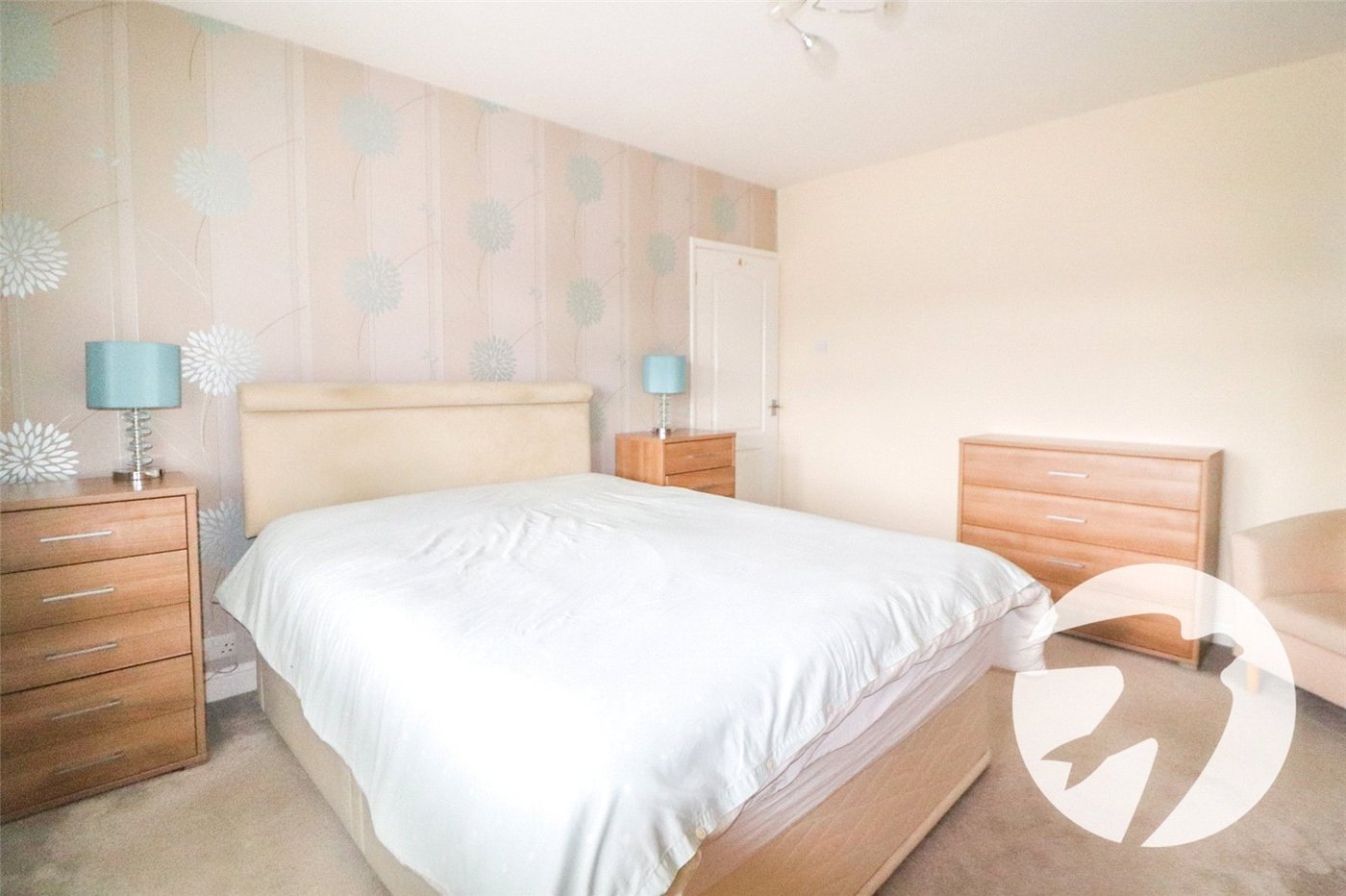 4 bedroom house for sale in Erith (Bexleyheath Borders) | Robinson Jackson