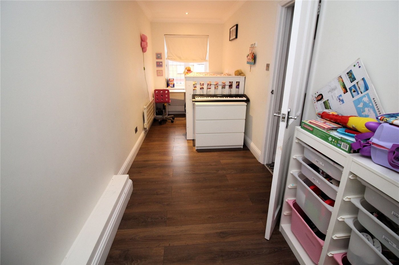 4 bedroom house for sale in Northumberland Heath | Robinson Jackson