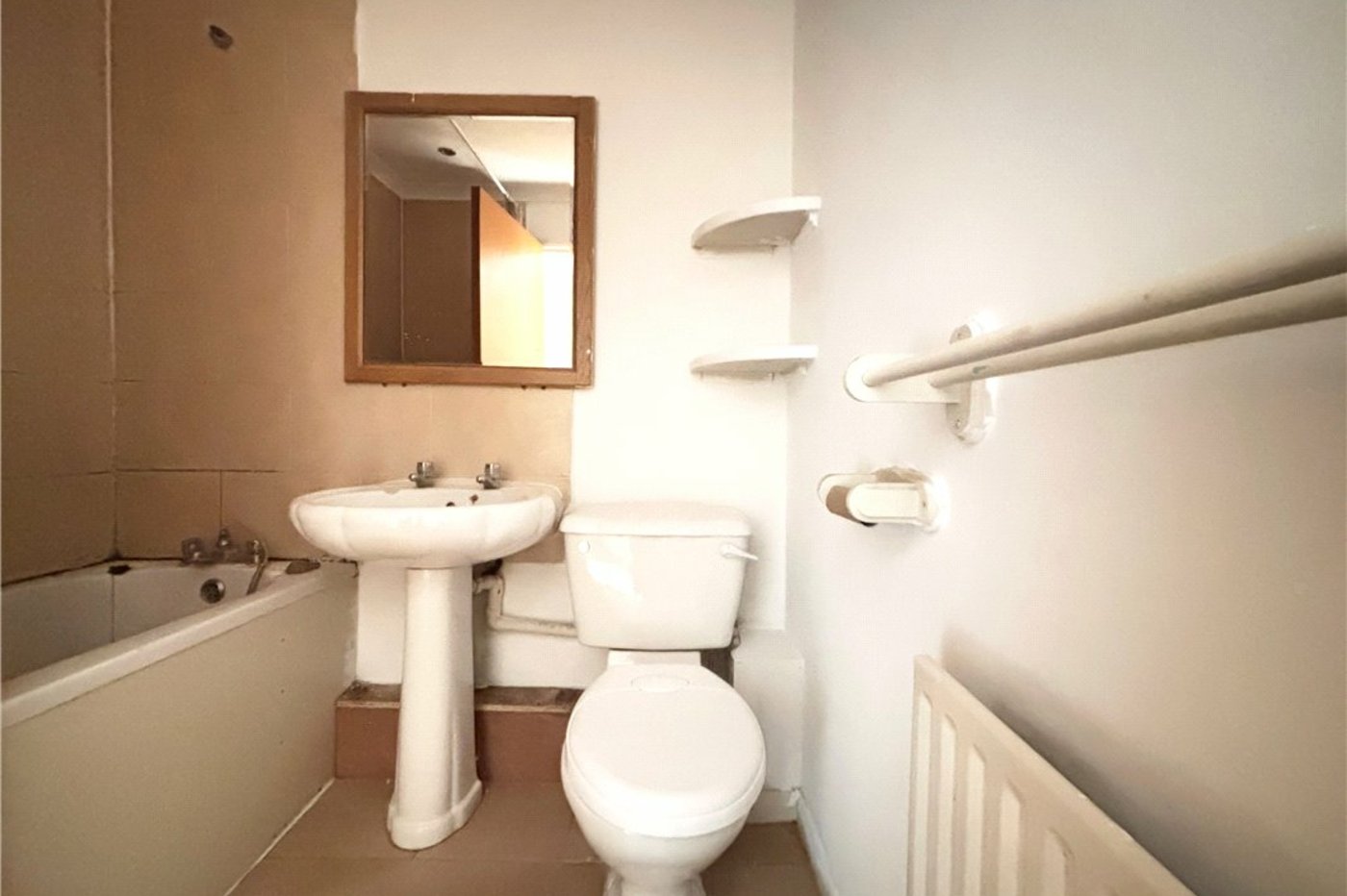 2 bedroom house for sale in St Mary Cray | Robinson Jackson