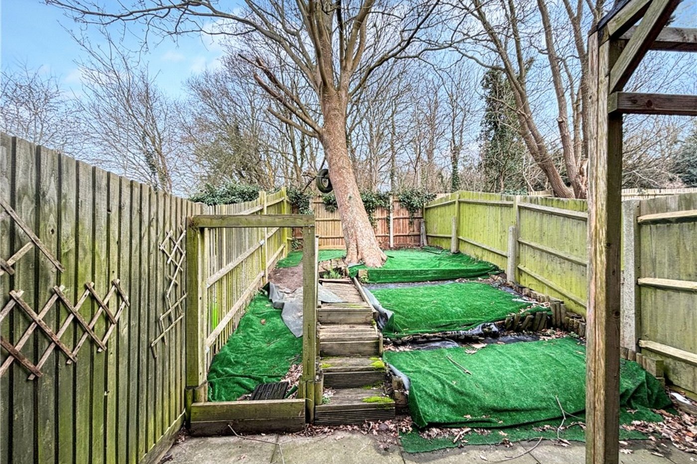 2 bedroom house for sale in St Mary Cray | Robinson Jackson