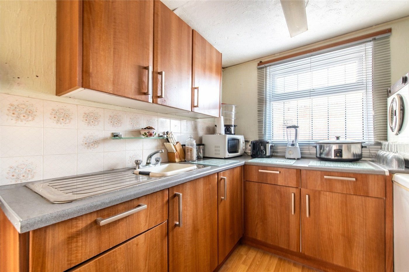 3 bedroom house for sale in Cliffe | Robinson Michael & Jackson