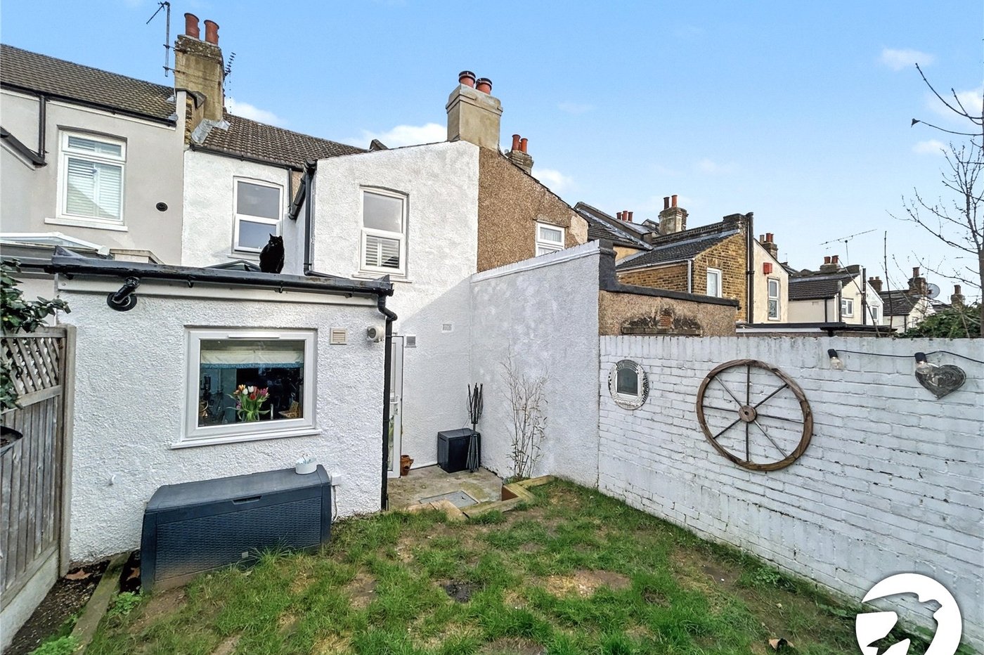 3 bedroom house for sale in Plumstead Common | Robinson Jackson