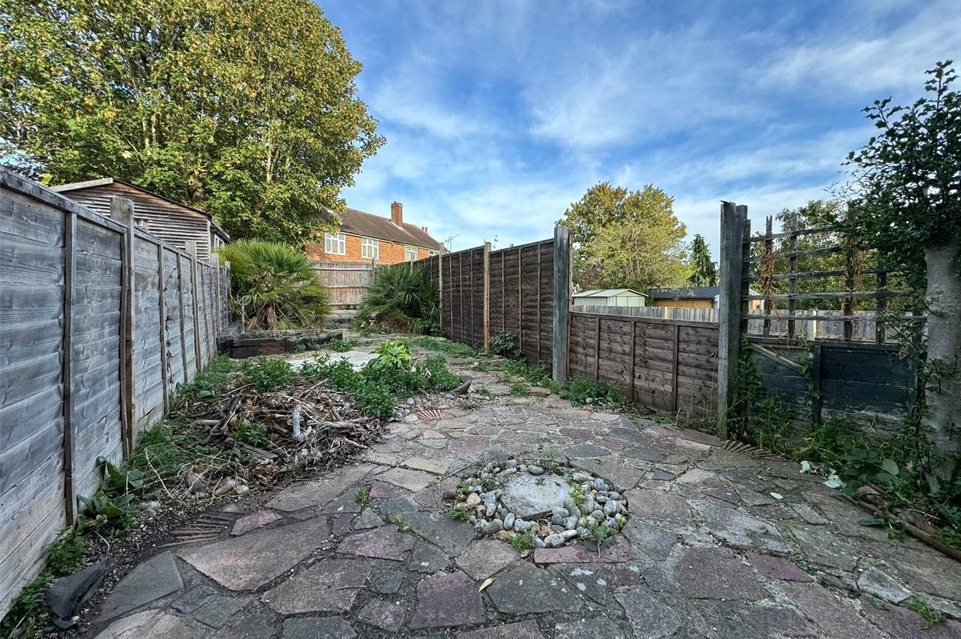 2 bedroom property for sale in Plumstead Common | Robinson Jackson