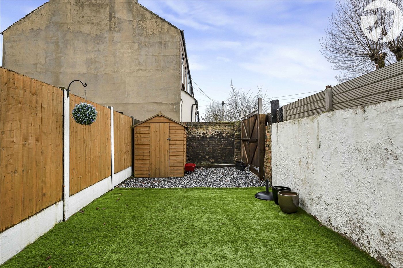 2 bedroom house for sale in Plumstead Common | Robinson Jackson