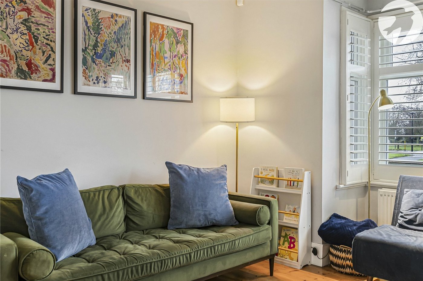 2 bedroom house for sale in Plumstead Common | Robinson Jackson