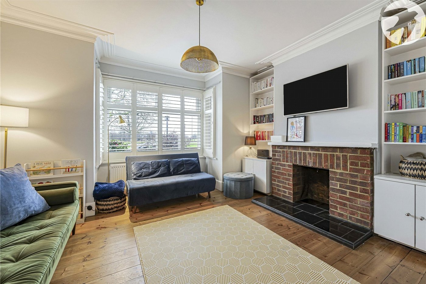 2 bedroom house for sale in Plumstead Common | Robinson Jackson