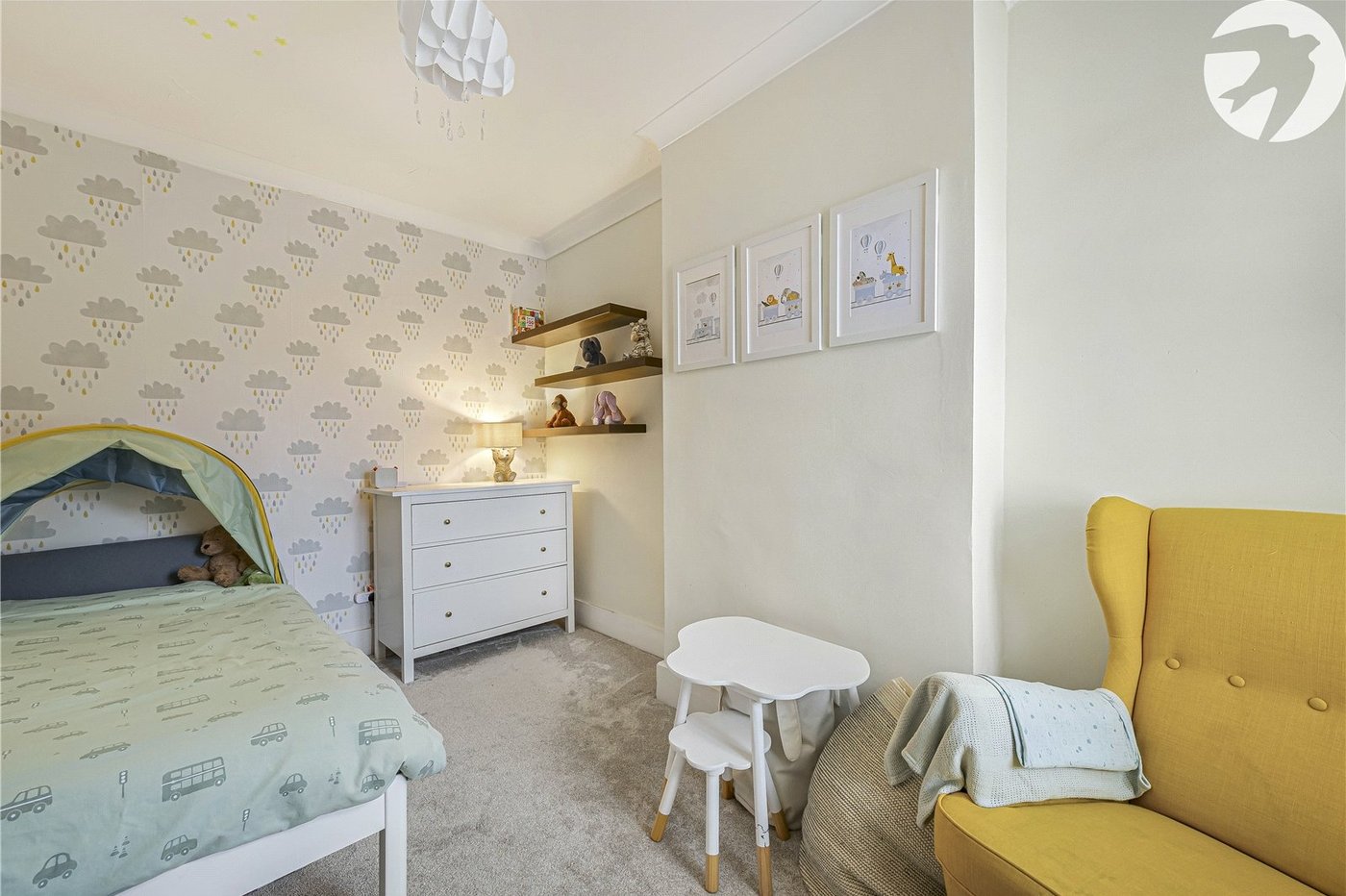 2 bedroom house for sale in Plumstead Common | Robinson Jackson