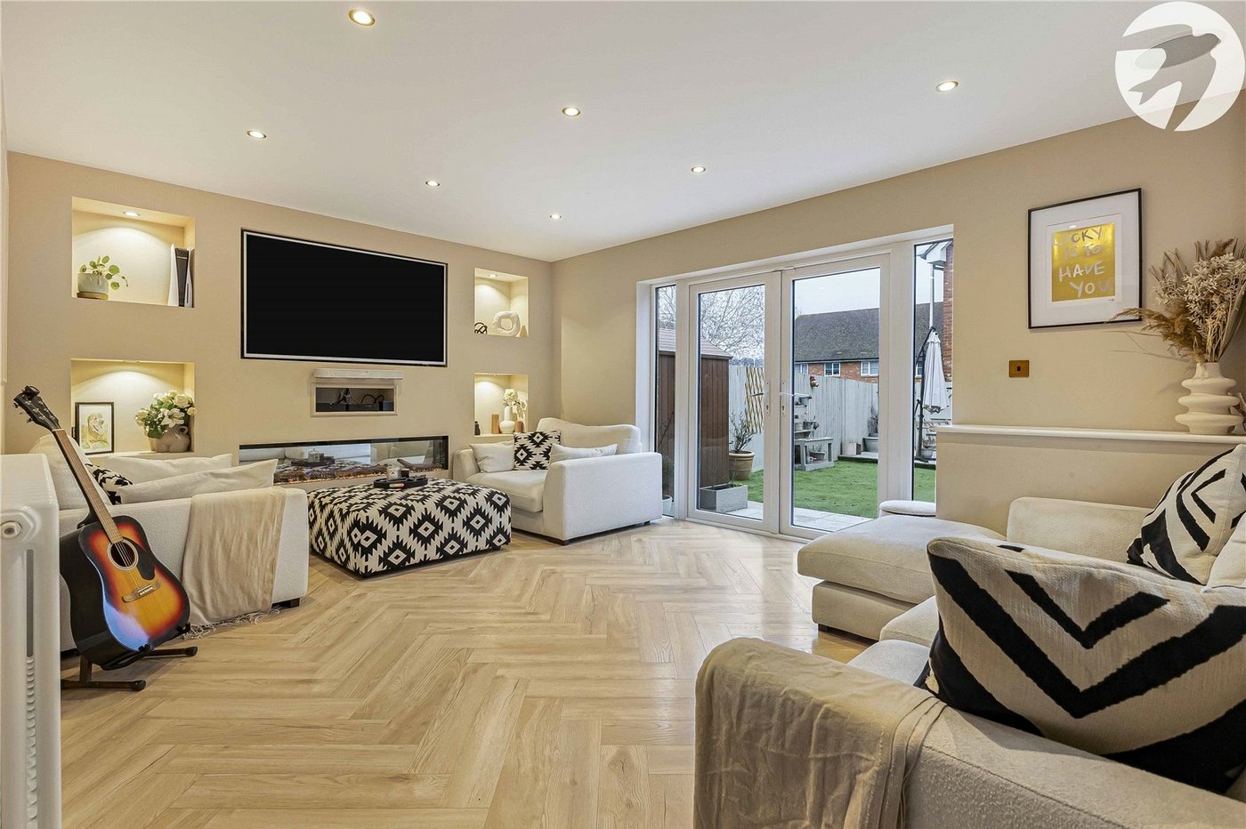 3 bedroom house for sale in Wainscott | Robinson Michael & Jackson