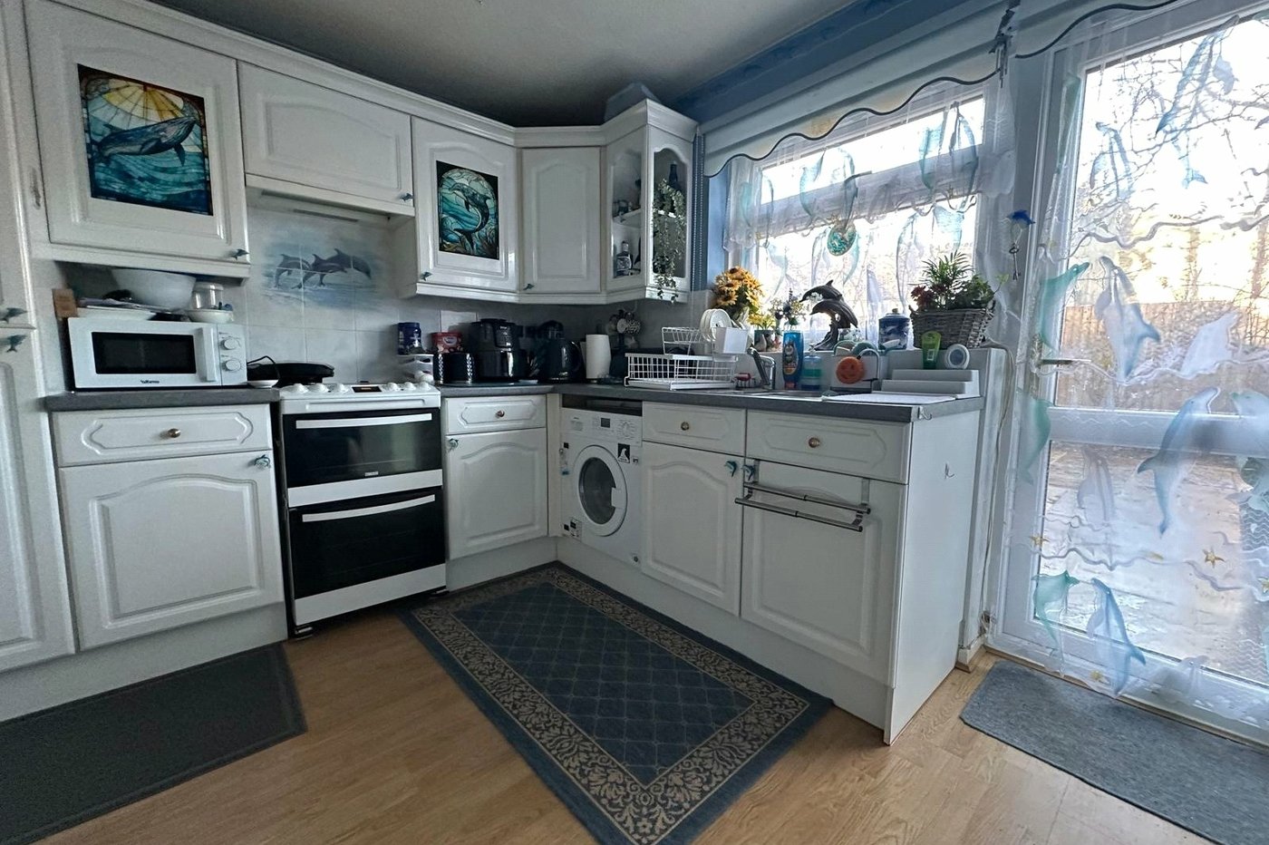 2 bedroom house for sale in London | Robinson Jackson