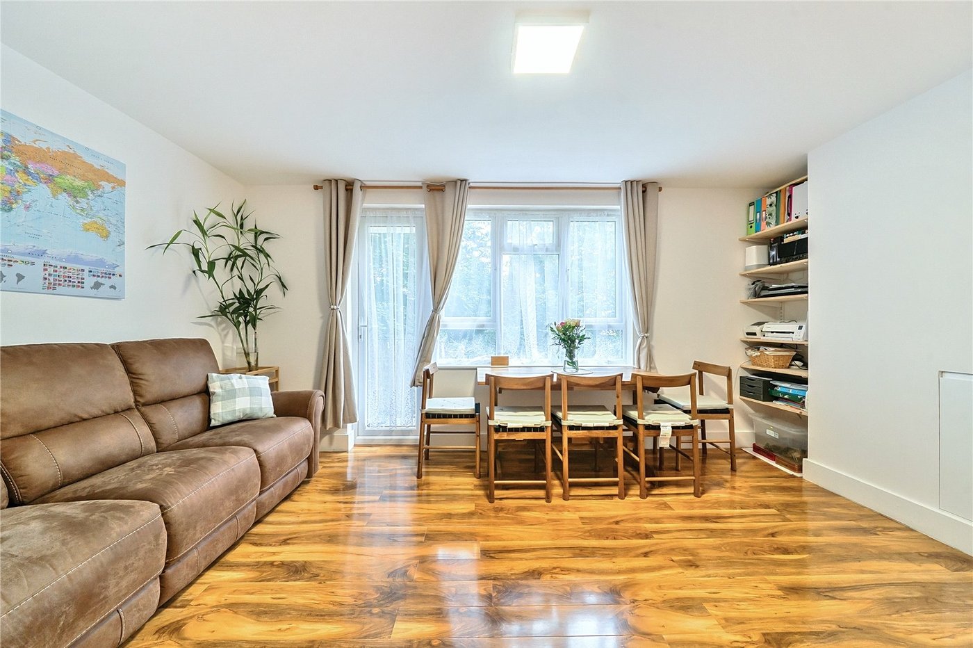 3 bedroom property for sale in  | Robinson Jackson