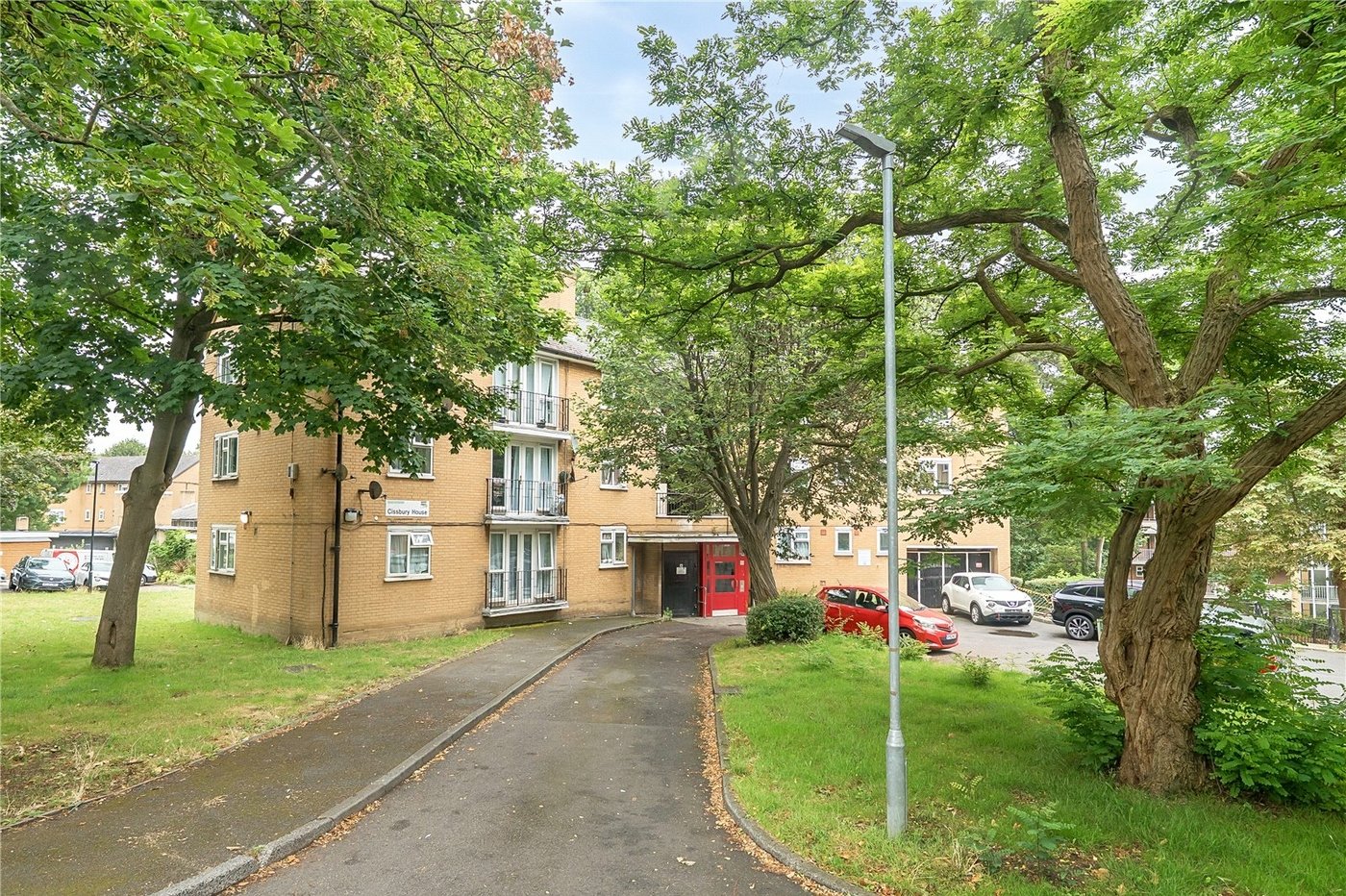 3 bedroom property for sale in  | Robinson Jackson