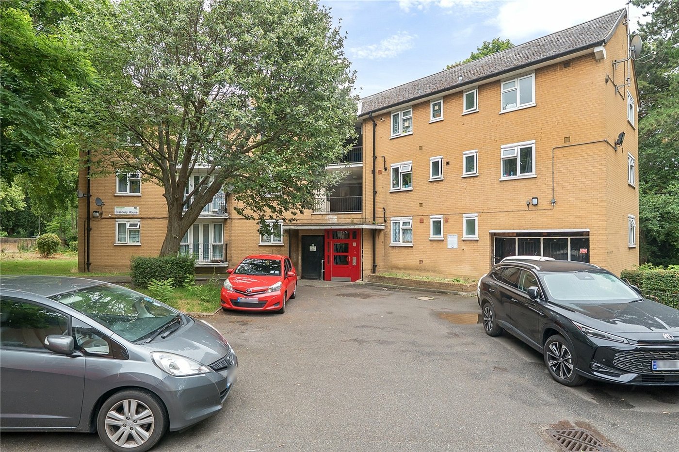 3 bedroom property for sale in  | Robinson Jackson