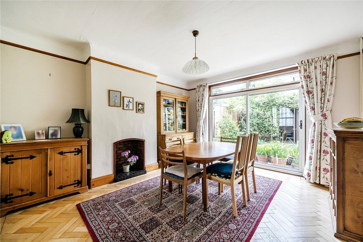 4 bedroom house for sale in London | Robinson Jackson