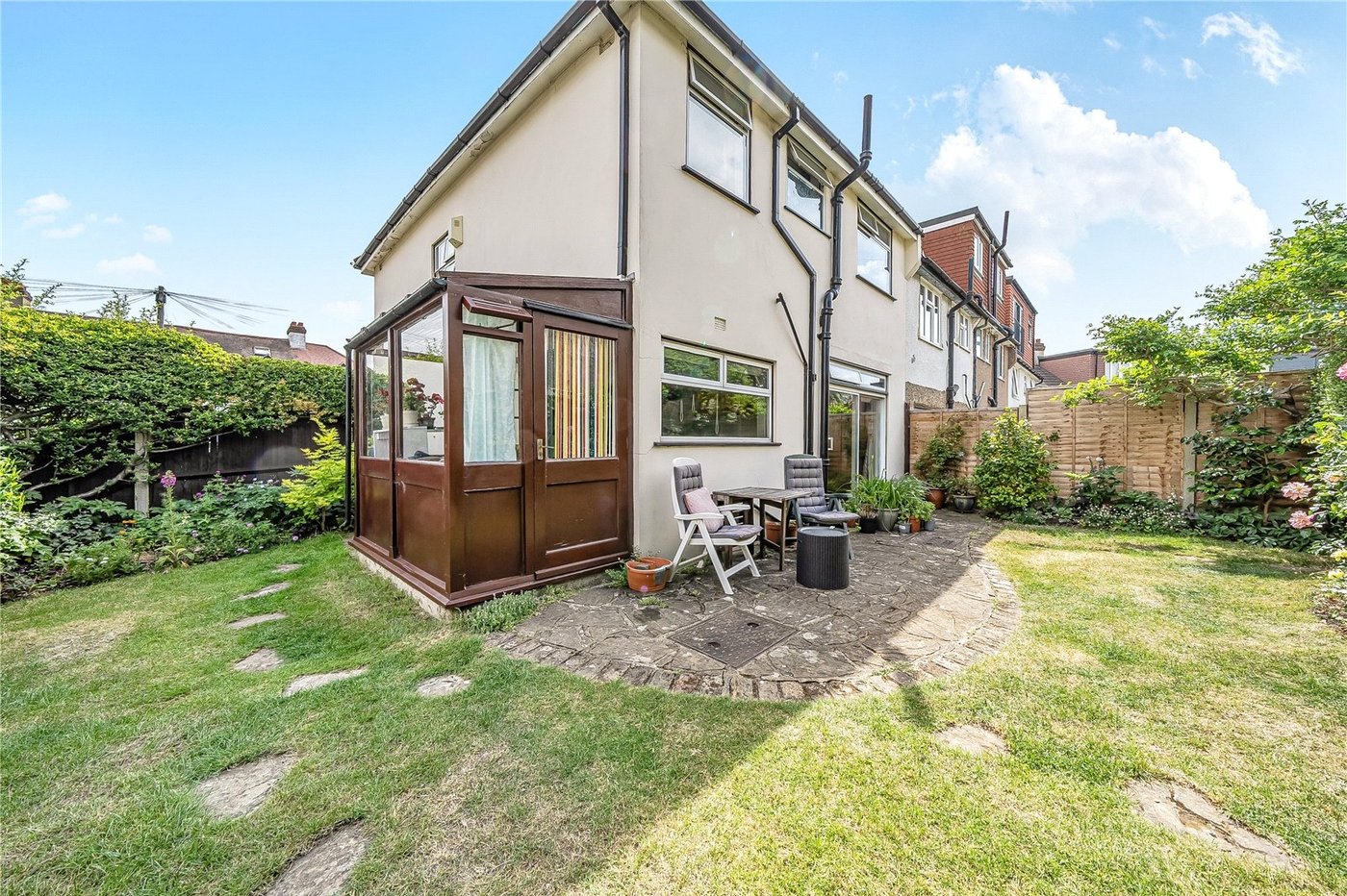 4 bedroom house for sale in London | Robinson Jackson