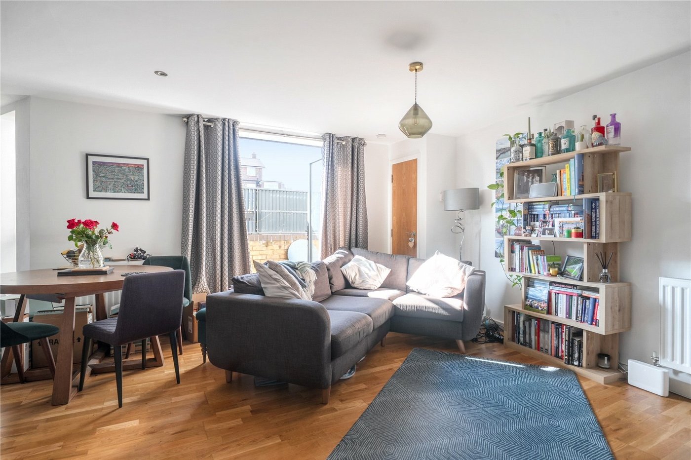 2 bedroom property for sale in  | Robinson Jackson