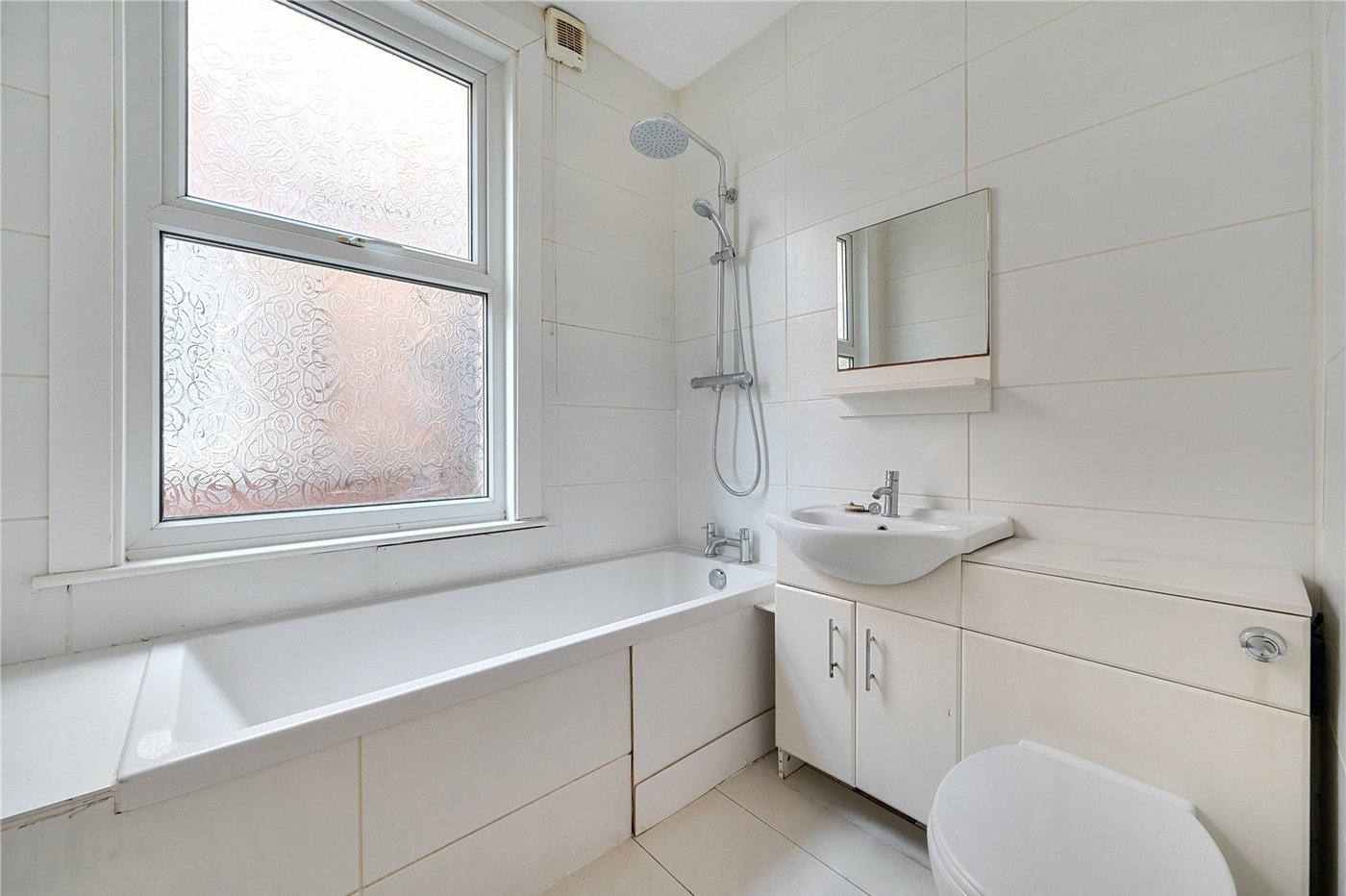 2 bedroom property for sale in Sydenham | Robinson Jackson