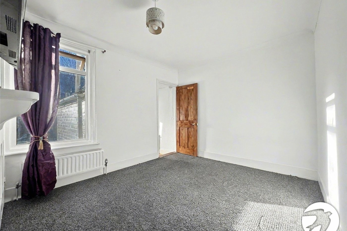 2 bedroom house for sale in Chatham | Robinson Michael & Jackson