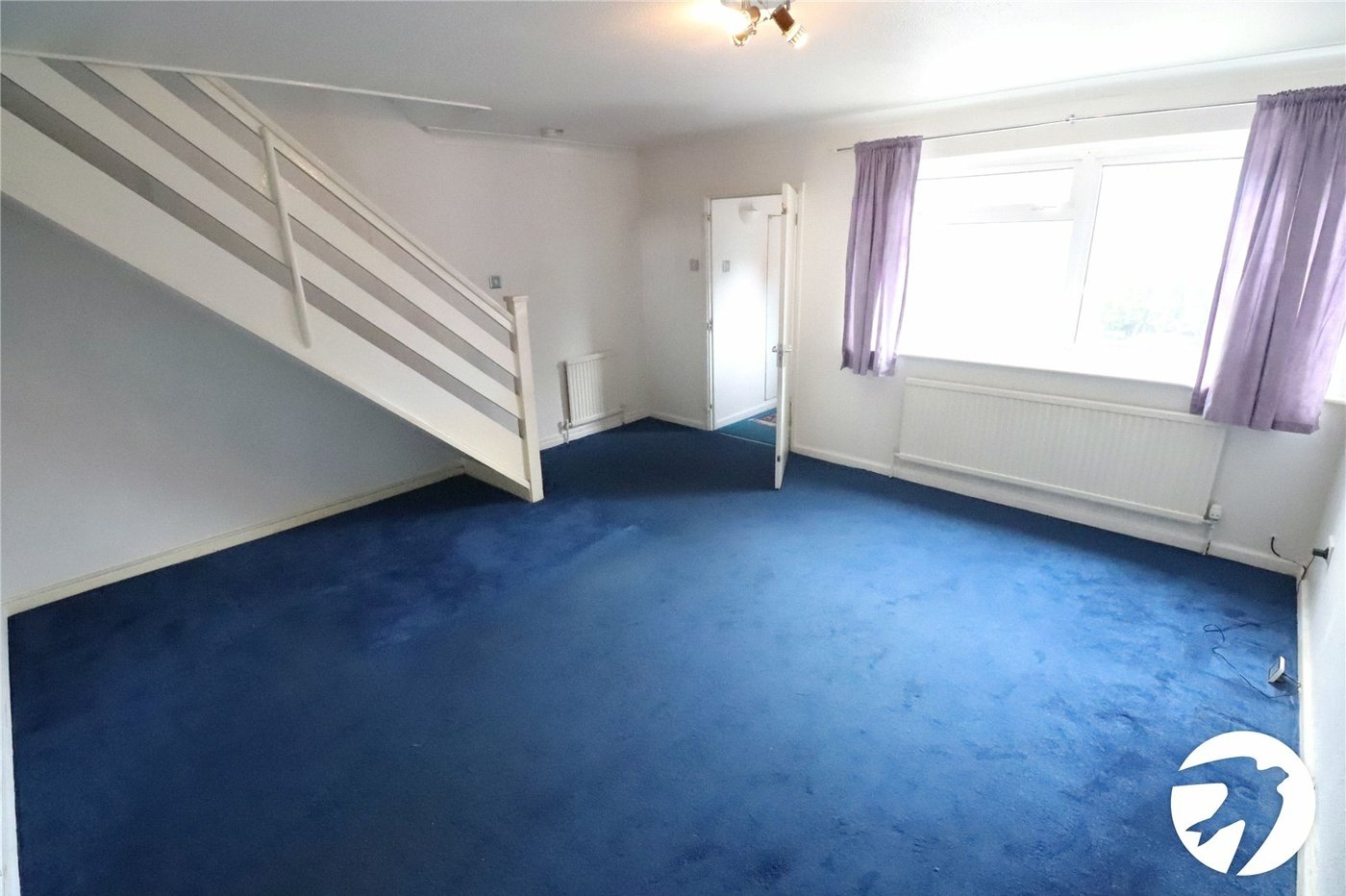 3 bedroom house for sale in London | Robinson Jackson