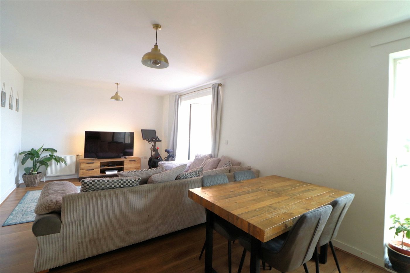 2 bedroom property for sale in Callender Road | Robinson Jackson