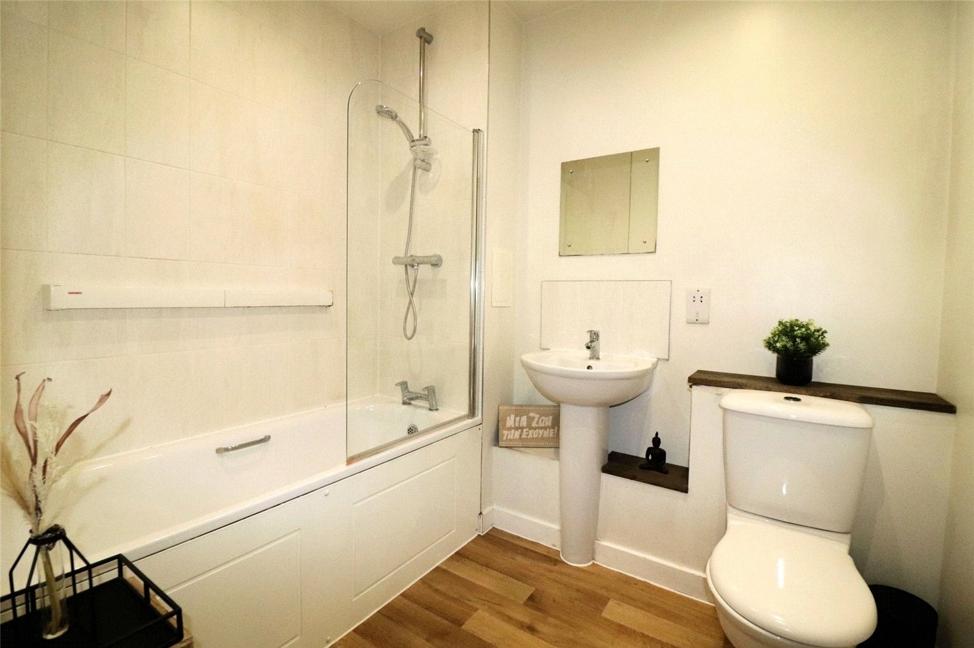 2 bedroom property for sale in Callender Road | Robinson Jackson