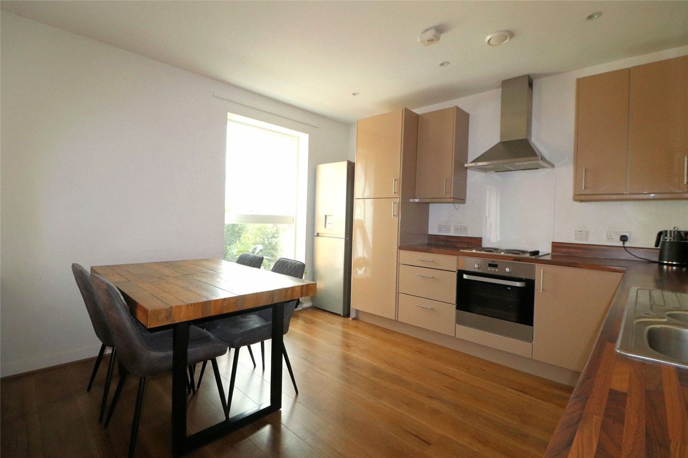 2 bedroom property for sale in Callender Road | Robinson Jackson