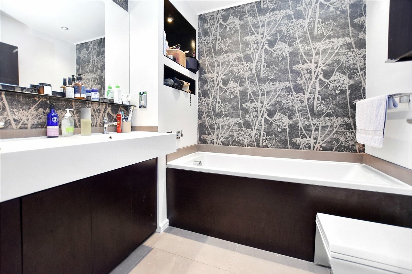 2 bedroom property for sale in Bexleyheath | Robinson Jackson