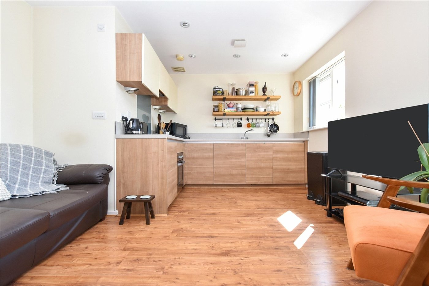 2 bedroom property for sale in Bexleyheath | Robinson Jackson