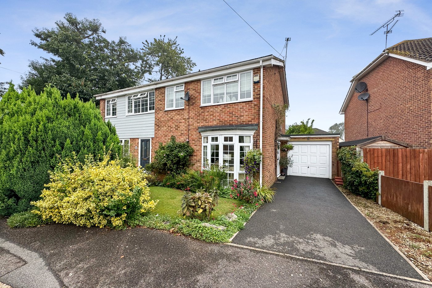3 bedroom house for sale in Rainham | Robinson Michael & Jackson
