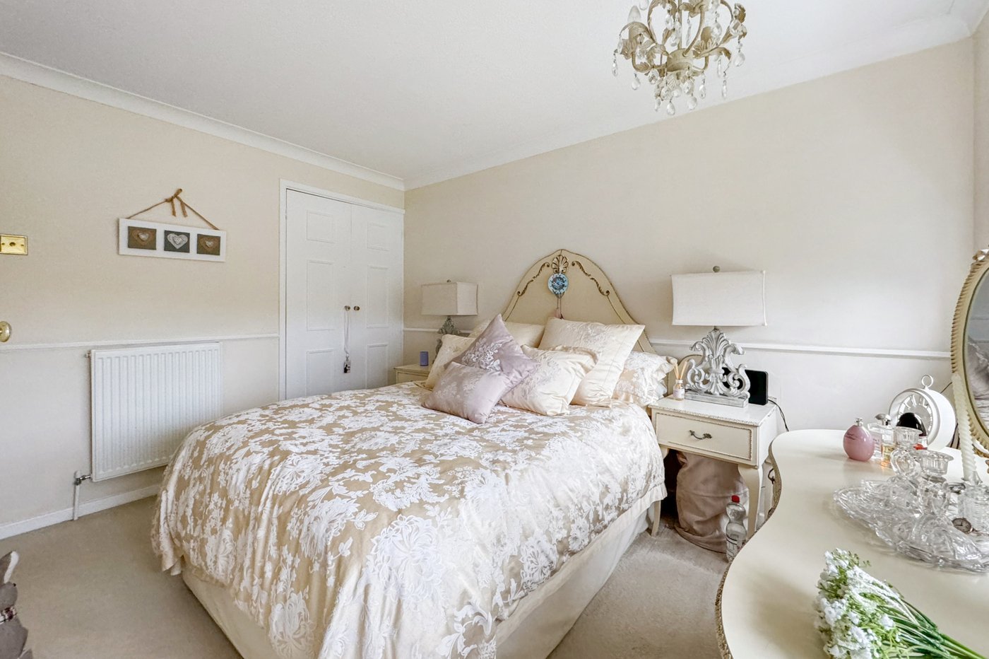 3 bedroom house for sale in Rainham | Robinson Michael & Jackson