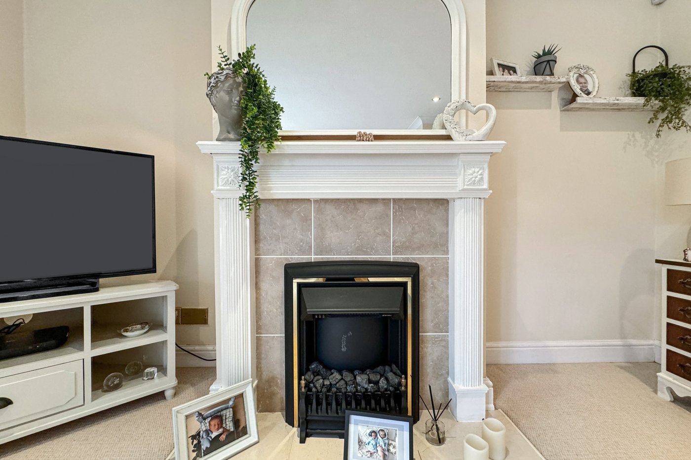 3 bedroom house for sale in Rainham | Robinson Michael & Jackson