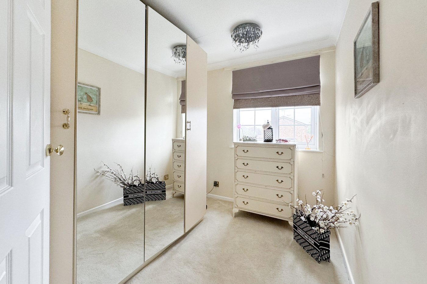 3 bedroom house for sale in Rainham | Robinson Michael & Jackson