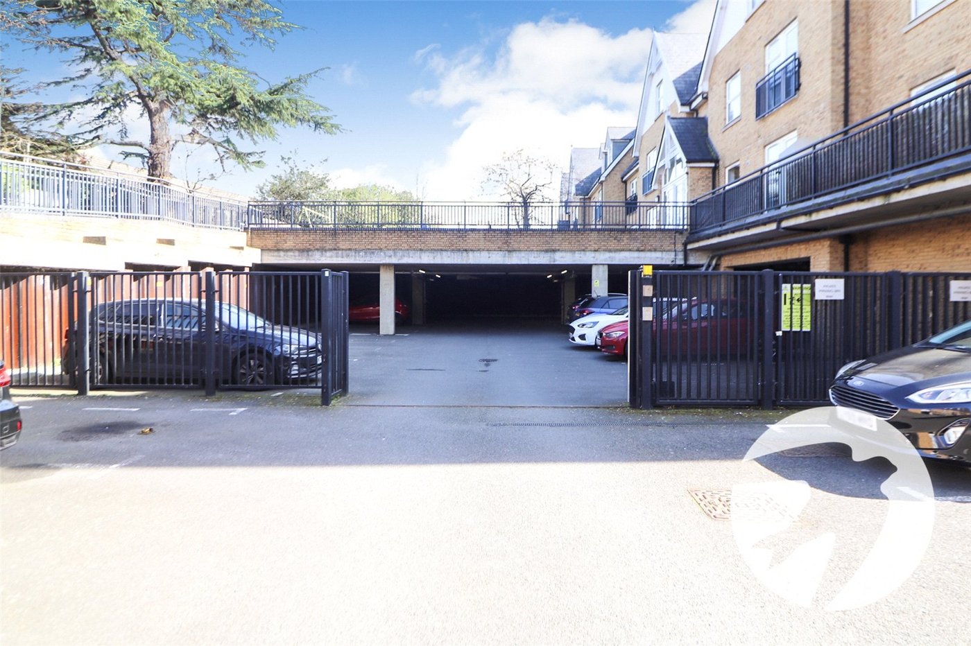 1 bedroom property to rent in Crayford | Robinson Jackson