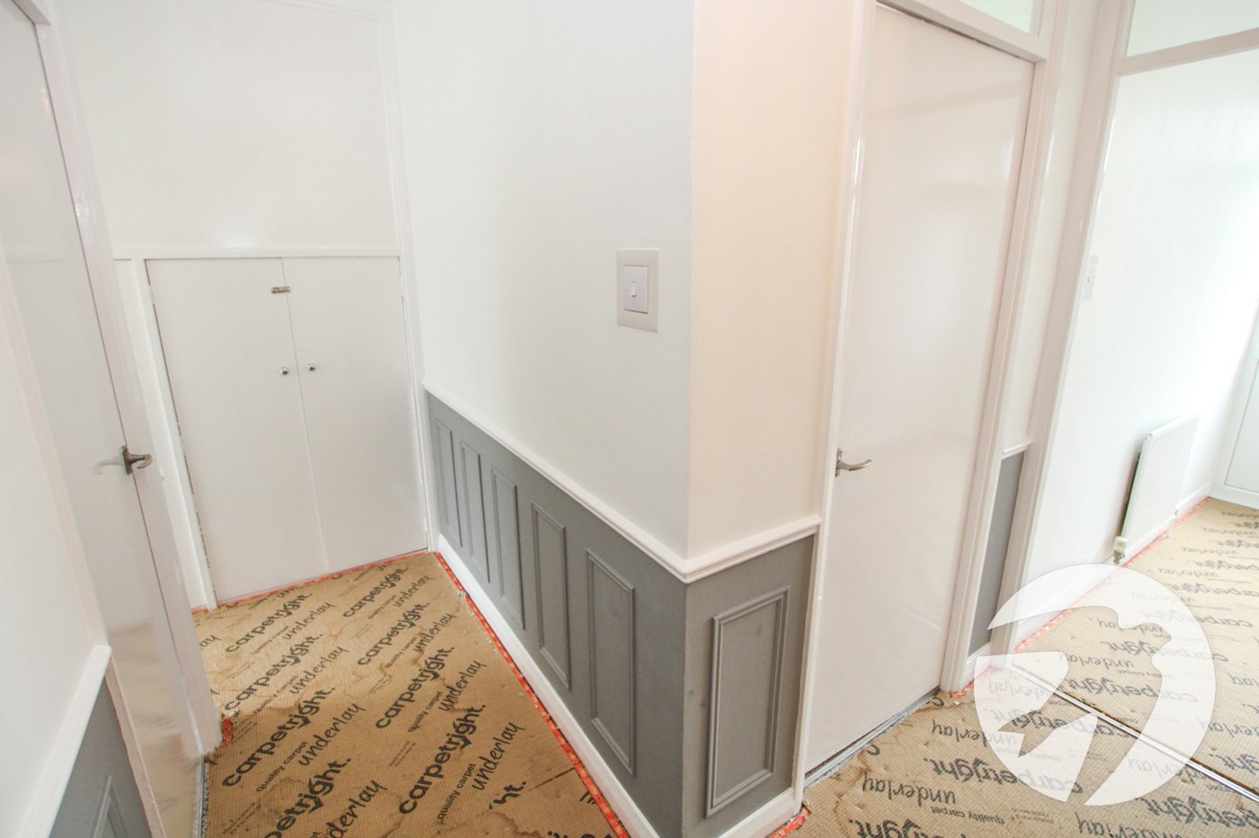 3 bedroom property for sale in London | Robinson Jackson