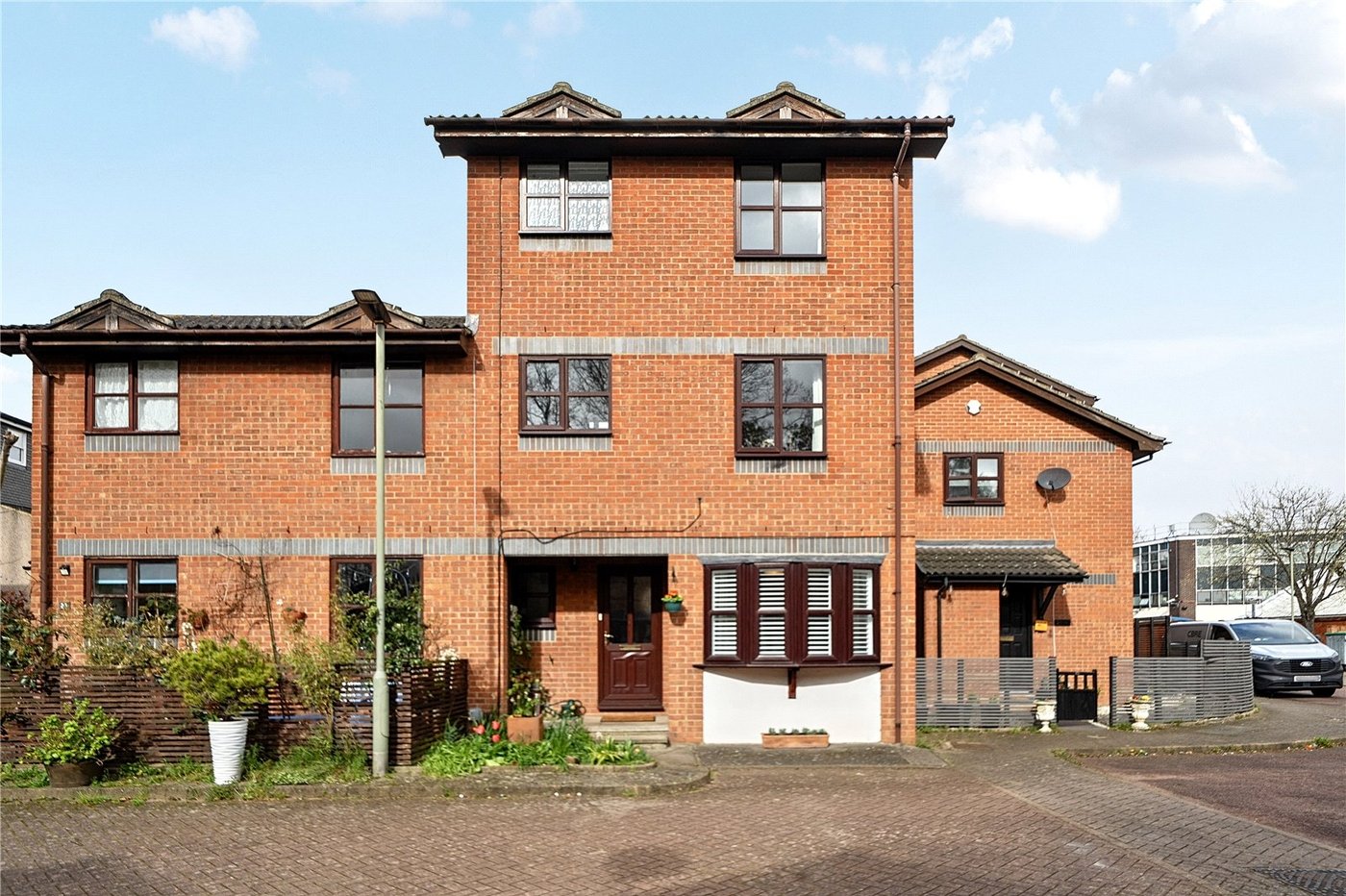 3 bedroom property for sale in Sydenham | Robinson Jackson