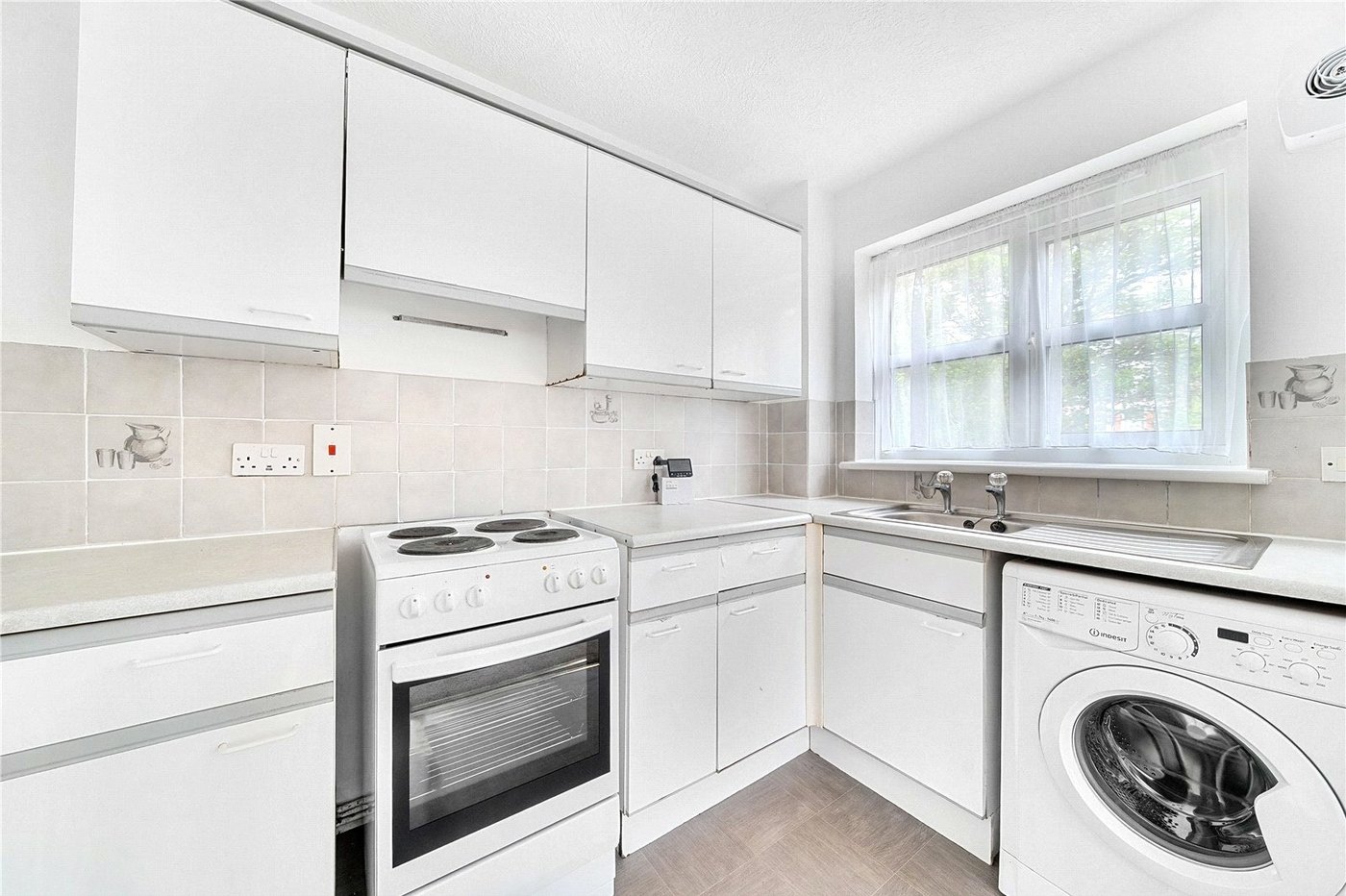 1 bedroom property for sale in Sydenham | Robinson Jackson