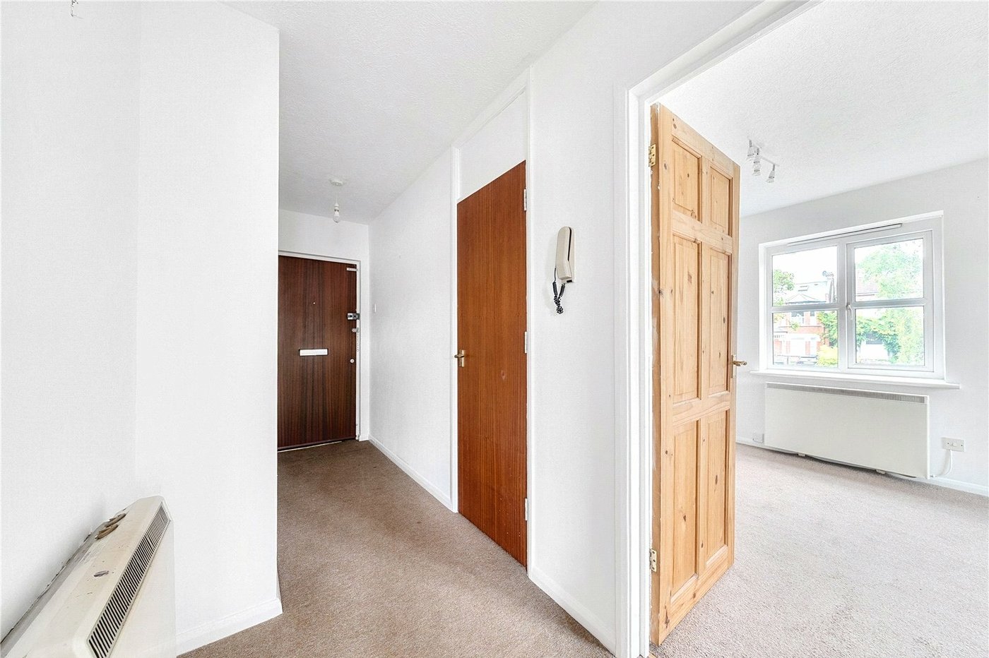 1 bedroom property for sale in Sydenham | Robinson Jackson