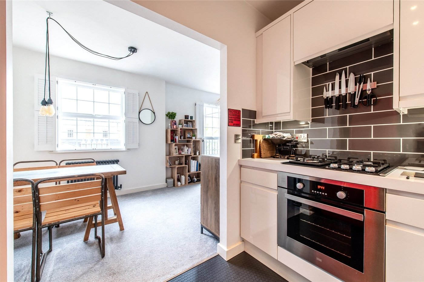 2 bedroom property for sale in Maidstone | Robinson Michael & Jackson
