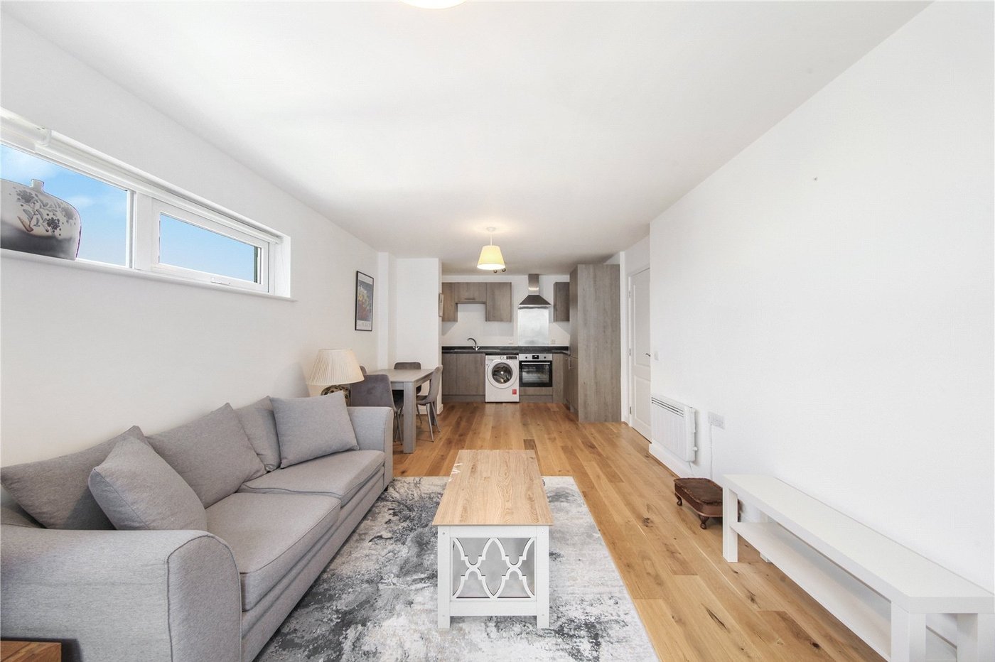 2 bedroom property for sale in London | Robinson Jackson