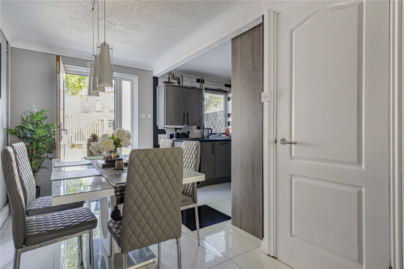 3 bedroom house for sale in Rainham | Robinson Michael & Jackson