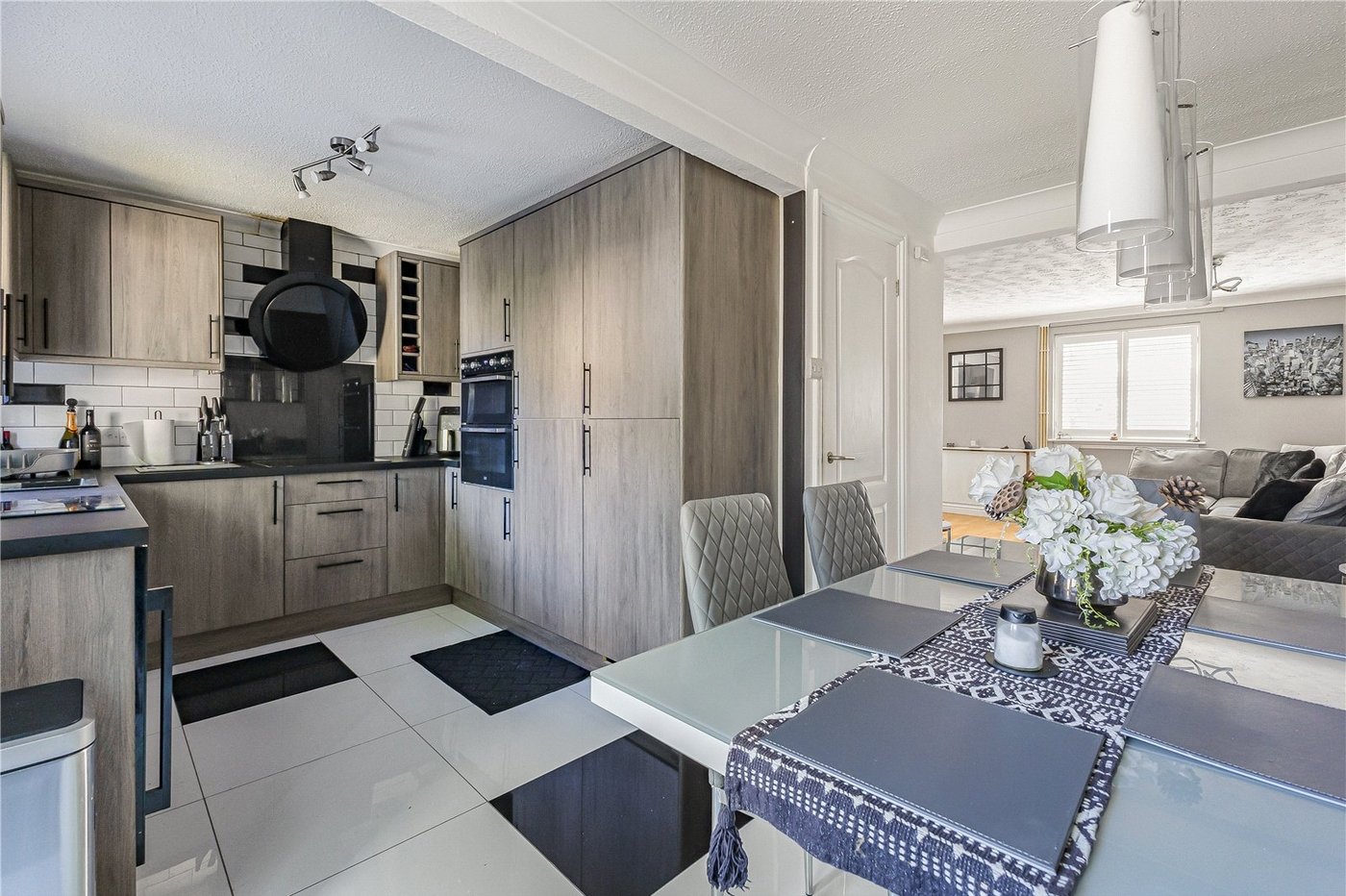 3 bedroom house for sale in Rainham | Robinson Michael & Jackson