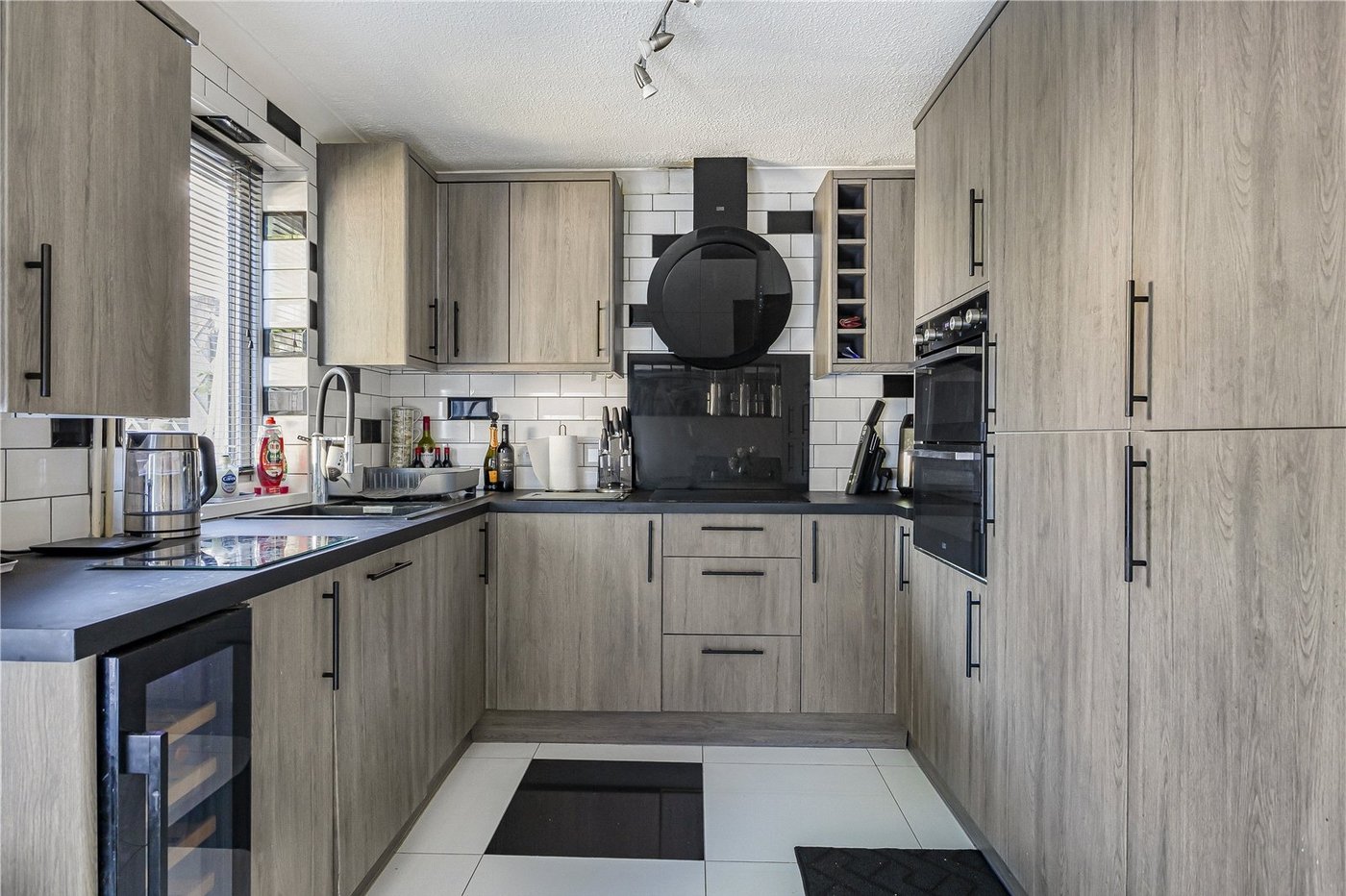 3 bedroom house for sale in Rainham | Robinson Michael & Jackson