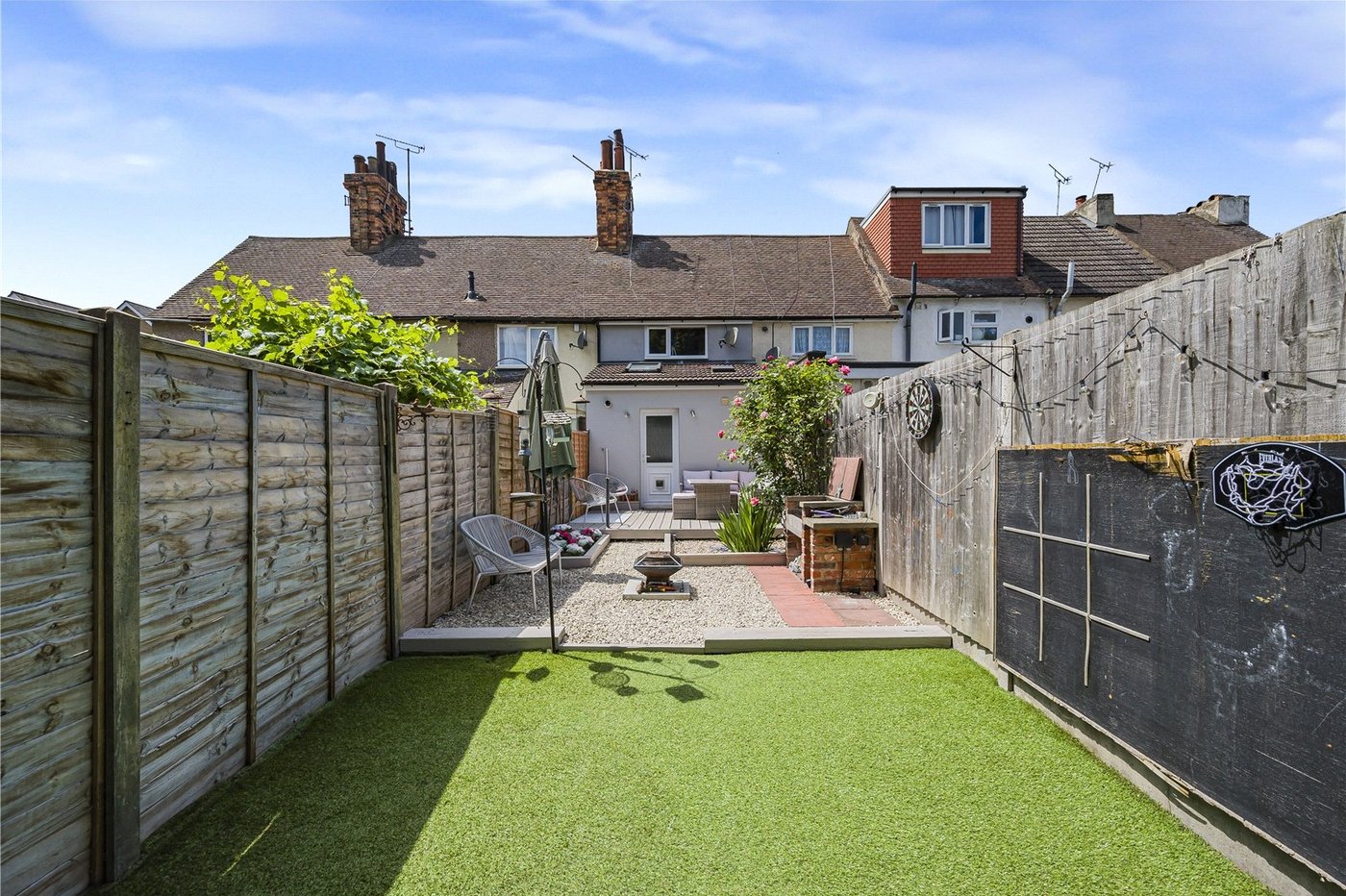 2 bedroom house for sale in Northfleet | Robinson Michael & Jackson