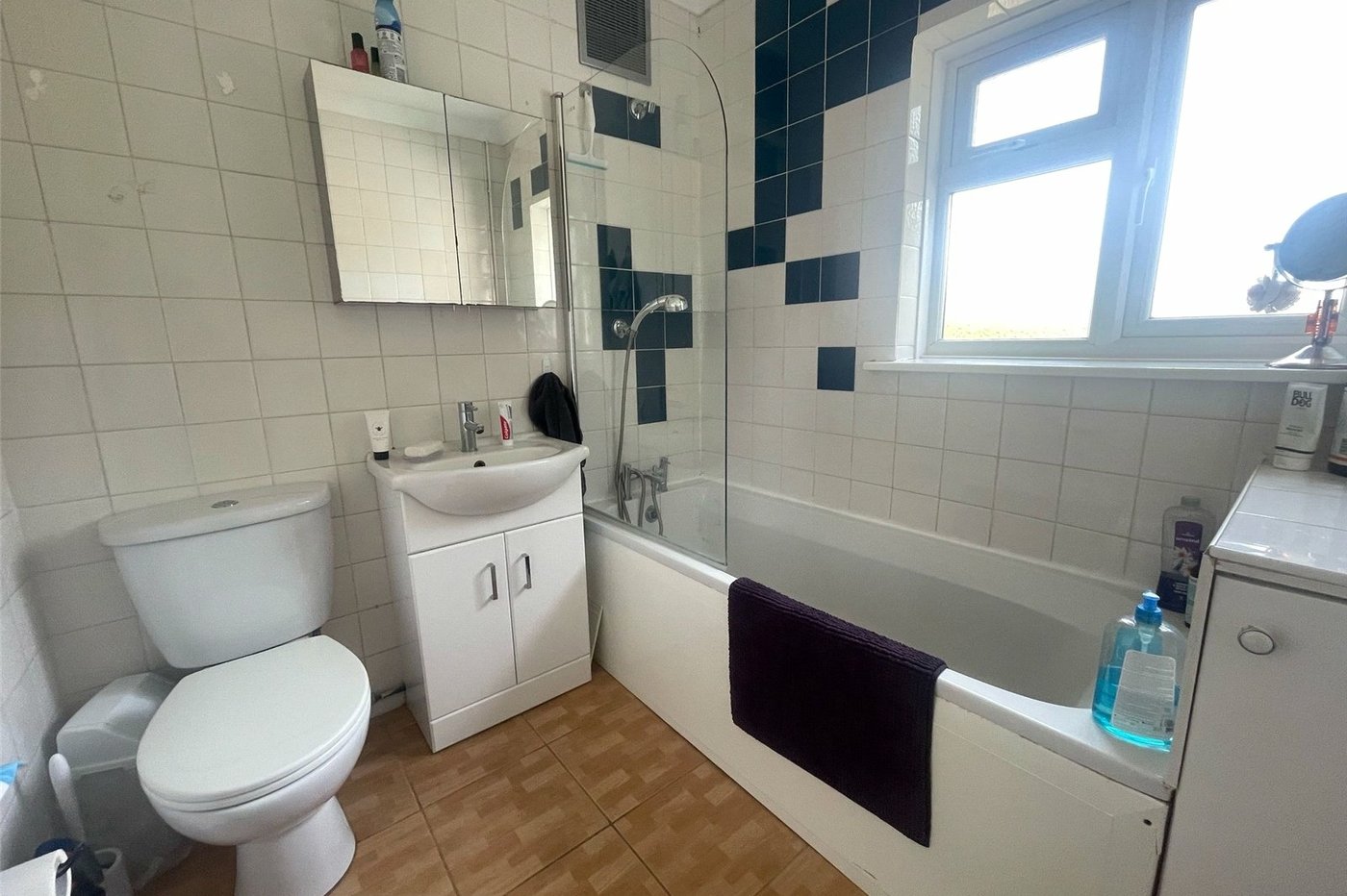 3 bedroom house for sale in Gravesend | Robinson Michael & Jackson