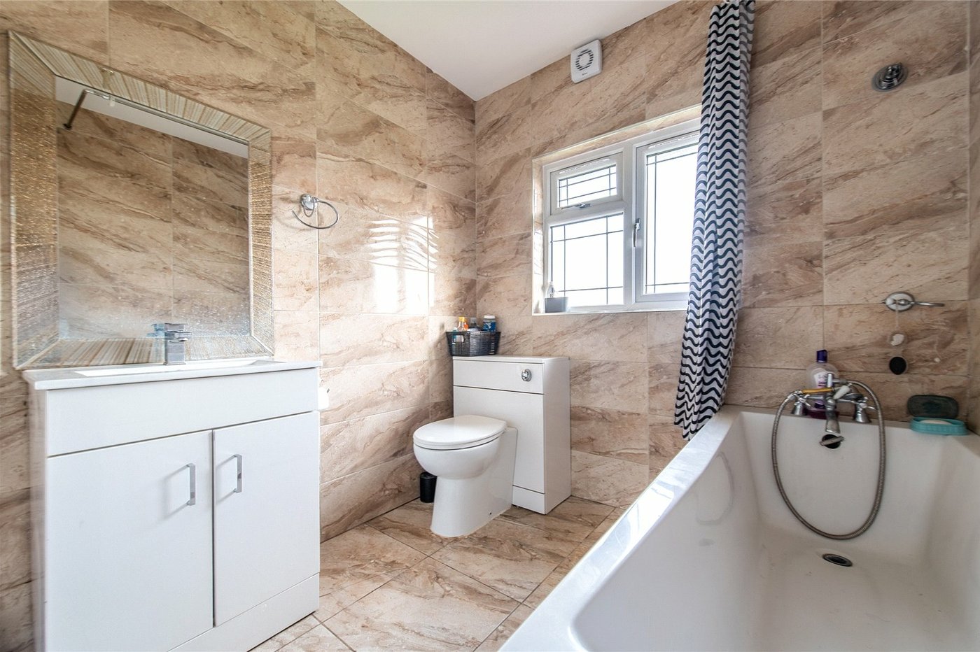 5 bedroom house for sale in Gravesend | Robinson Michael & Jackson