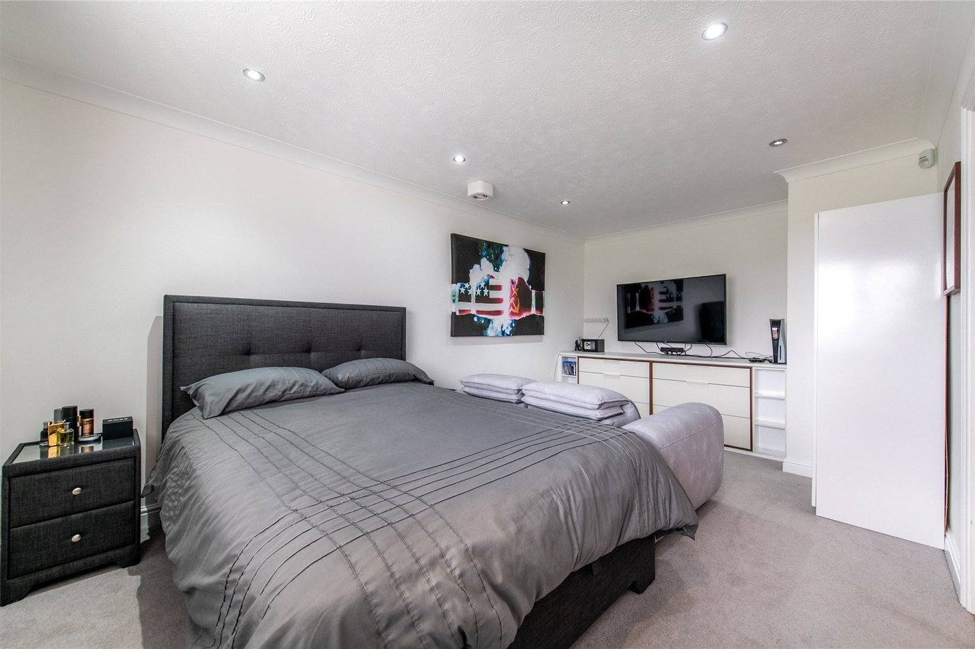 4 bedroom house for sale in Sittingbourne | Robinson Michael & Jackson