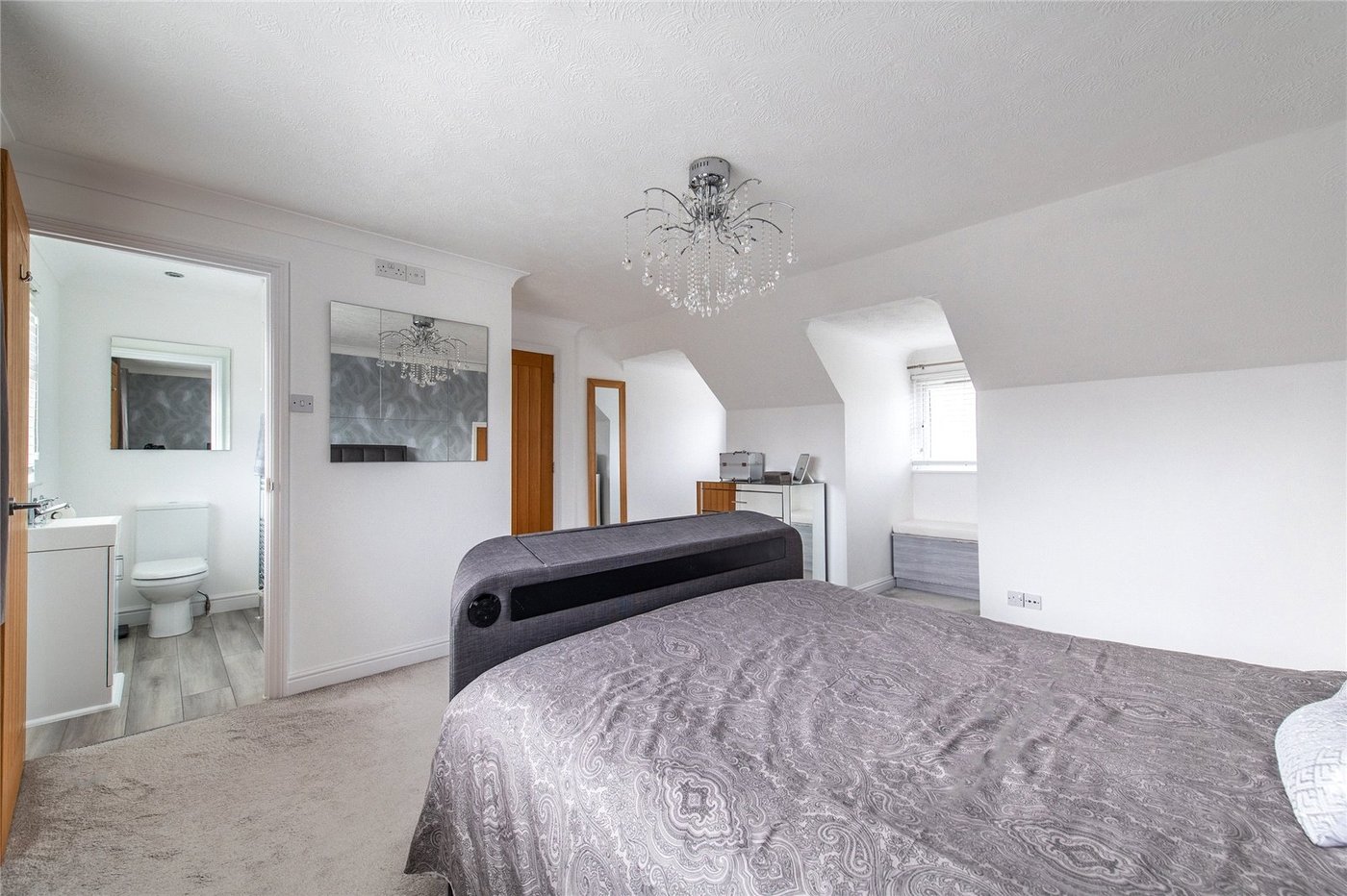 4 bedroom house for sale in Sittingbourne | Robinson Michael & Jackson