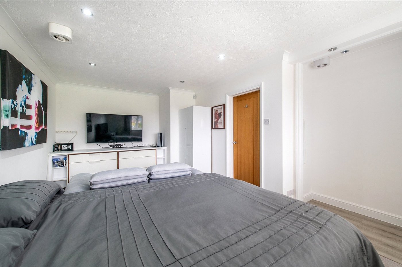 4 bedroom house for sale in Sittingbourne | Robinson Michael & Jackson