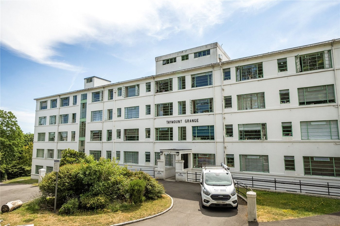 2 bedroom property for sale in Forest Hill | Robinson Jackson