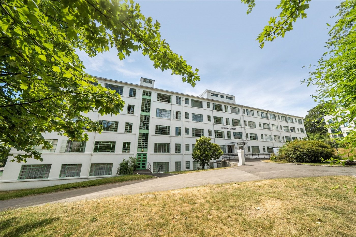 2 bedroom property for sale in Forest Hill | Robinson Jackson