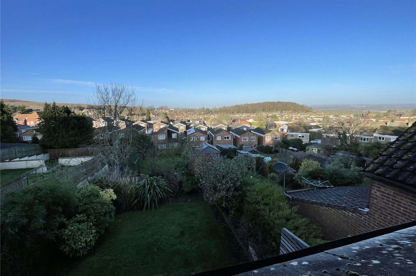 4 bedroom house for sale in Higham | Robinson Michael & Jackson